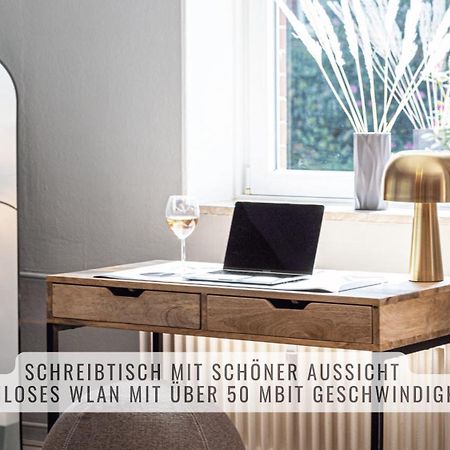 Have-A-Nice-Stay - Nahe Bahnhof Ahrensburg - 20 Minuten Nach Hamburg - Trotzdem Ruhig Gelegen - 6 Minuten Zu Fuss Ins Zentrum Ahrensburg - Modern Eingerichtet Esterno foto